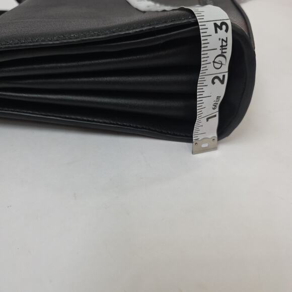 Calvin Klein Palm Black Double Compartment Crossbody Messenger Bag NWOT - Picture 10 of 11